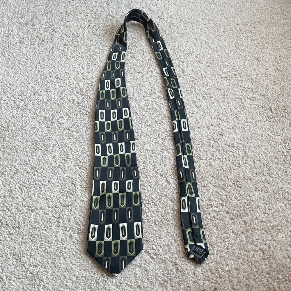 Knightsbridge Black and Green Geometric Men's Tie